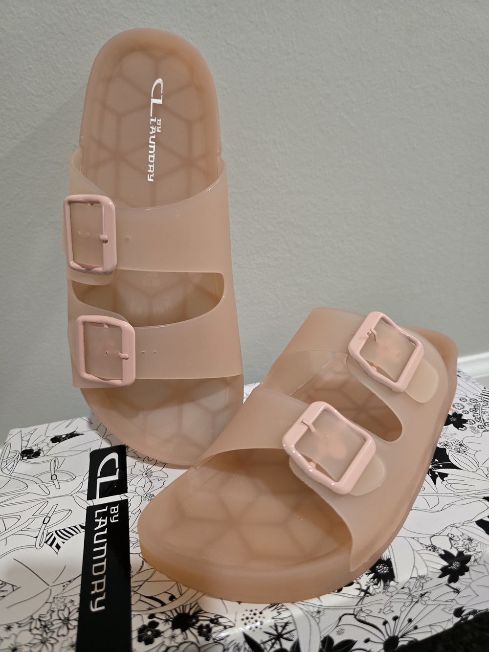 Chinese Laundry Women’s Pink Double-Buckle Slide Sandals